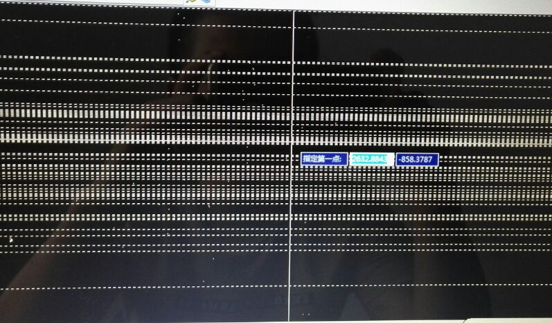 2.jpg CAD移动鼠标出现很多虚线