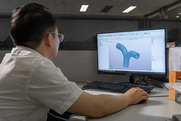 应用xelega3D设计联塑管道